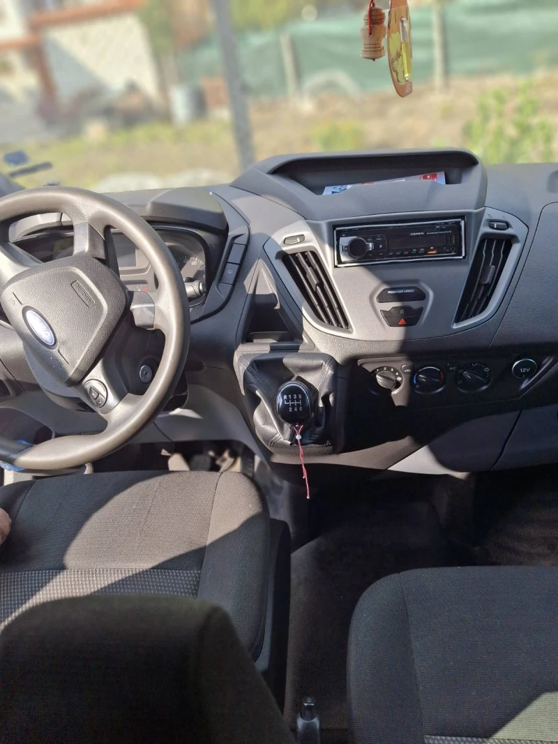 Ford Transit Custom, снимка 8 - Бусове и автобуси - 52702521