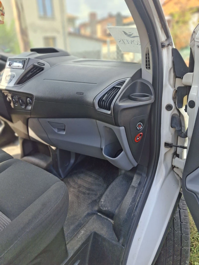 Ford Transit Custom, снимка 6 - Бусове и автобуси - 52702521