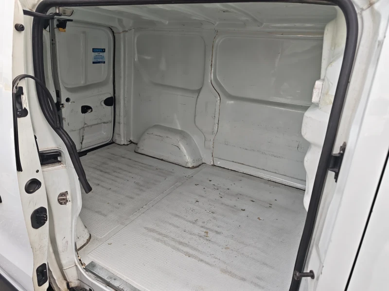 Renault Trafic 1.6D EURO 6B Italia, снимка 14 - Бусове и автобуси - 52773889