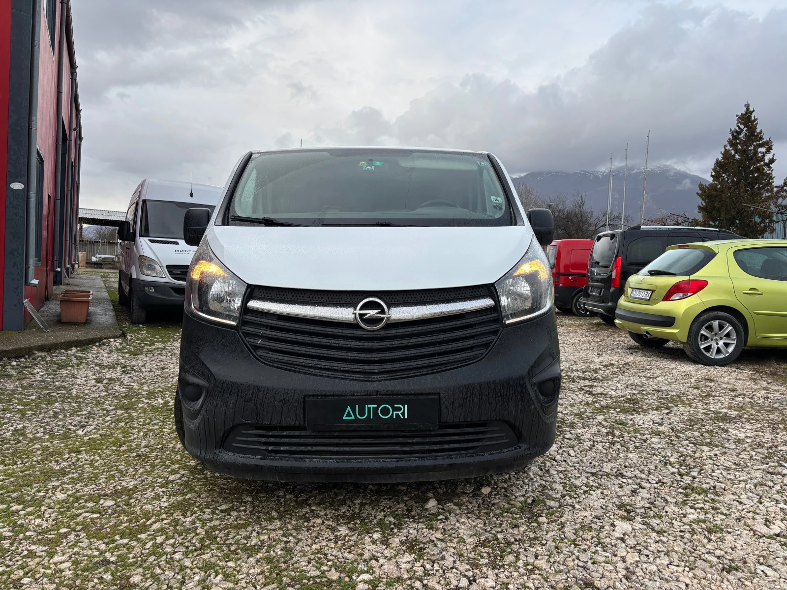 Opel Vivaro MAXI/NAVI/ KLIMA - изображение 2