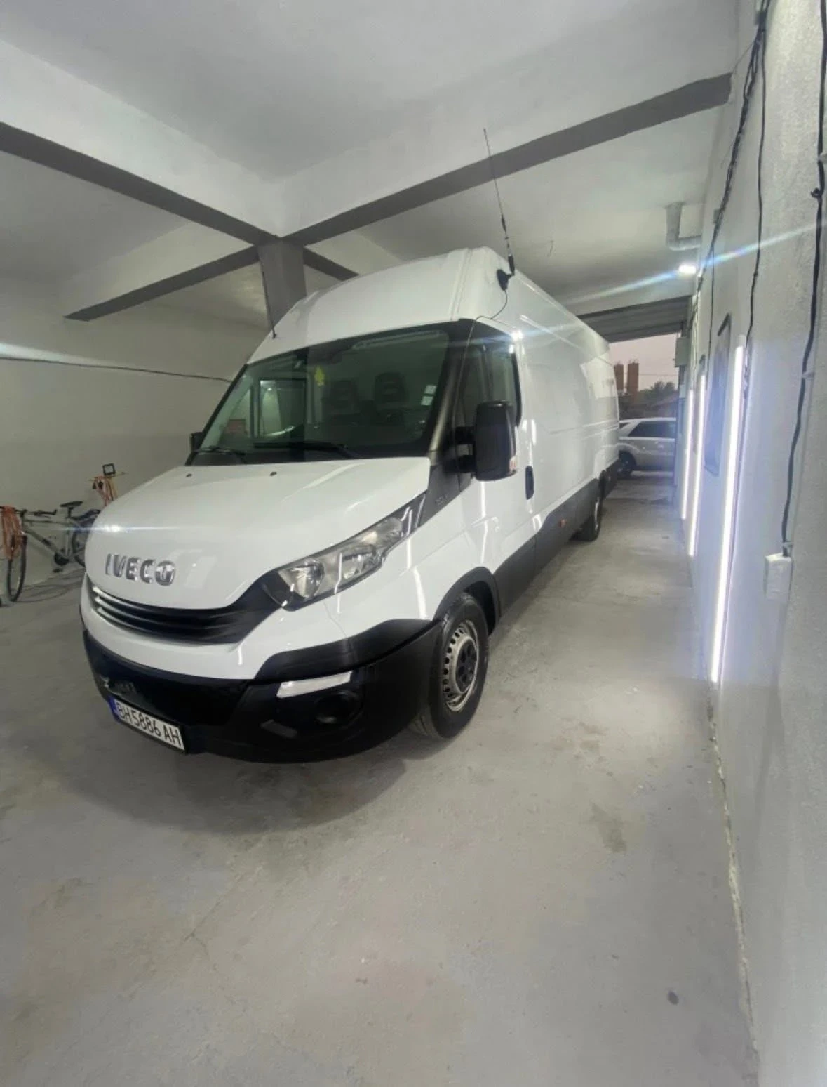 Iveco Daily, снимка 3 - Бусове и автобуси - 55530418