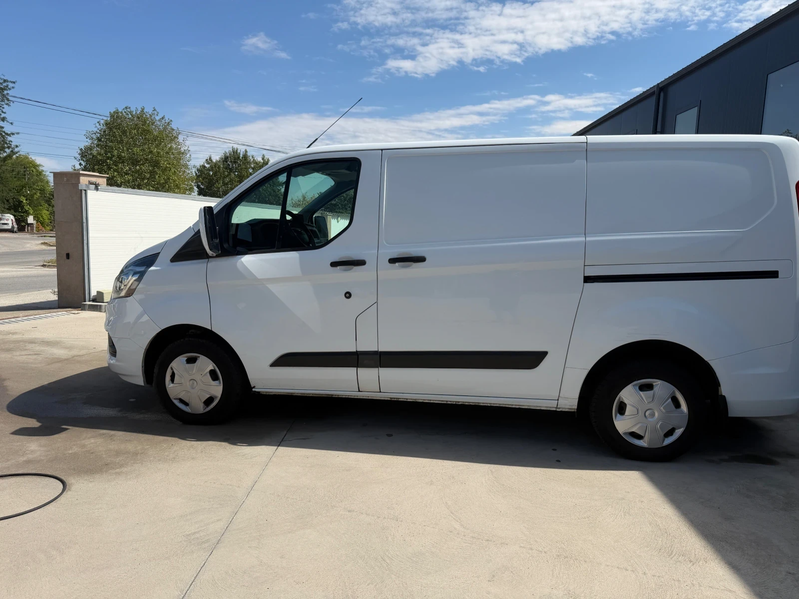 Ford Transit Custom 2.0 TDCI 131 ПЕРФЕКТЕН, снимка 6 - Бусове и автобуси - 56058878