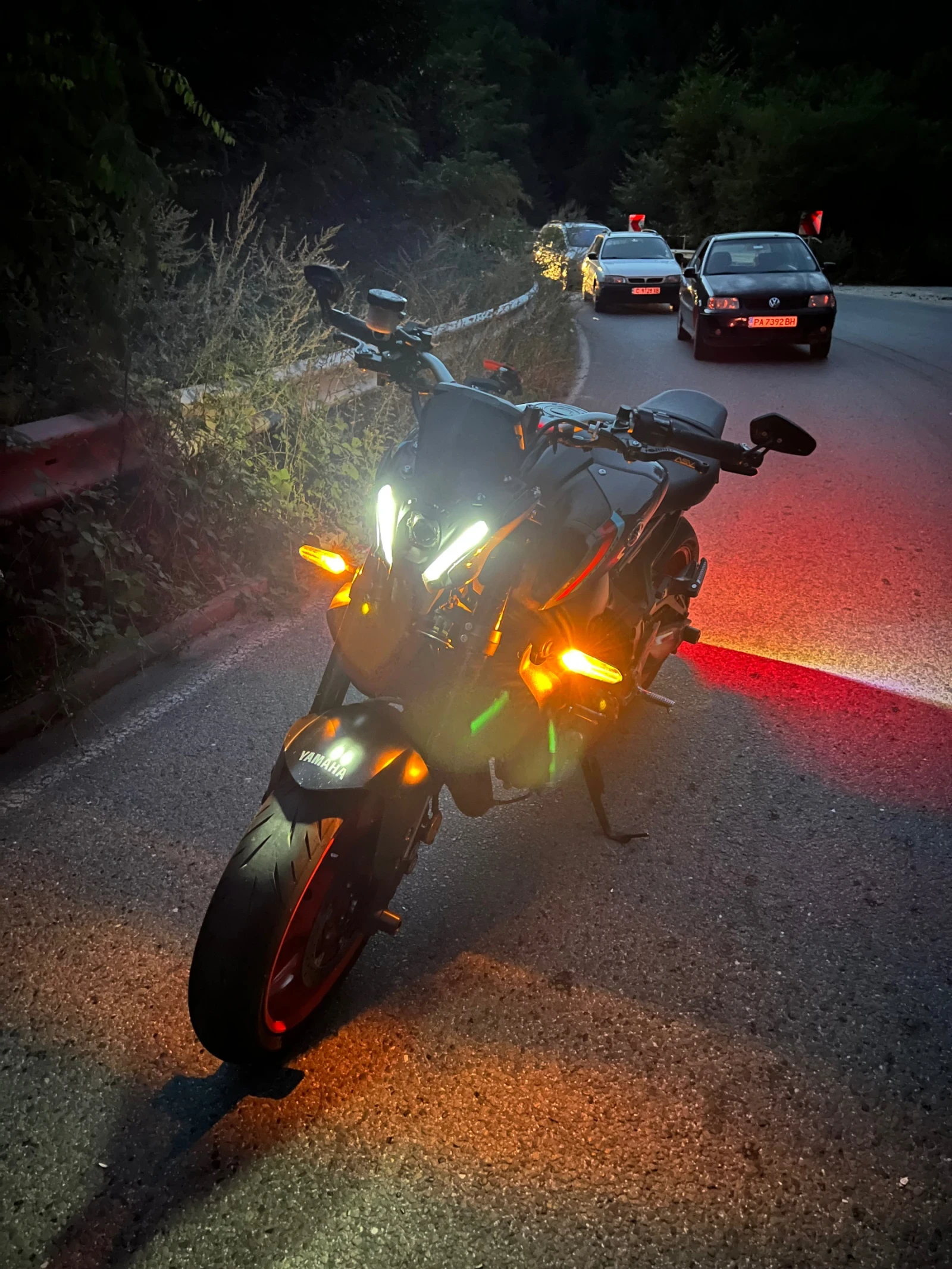Yamaha Mt-09 2021 - Като Нов! - изображение 6