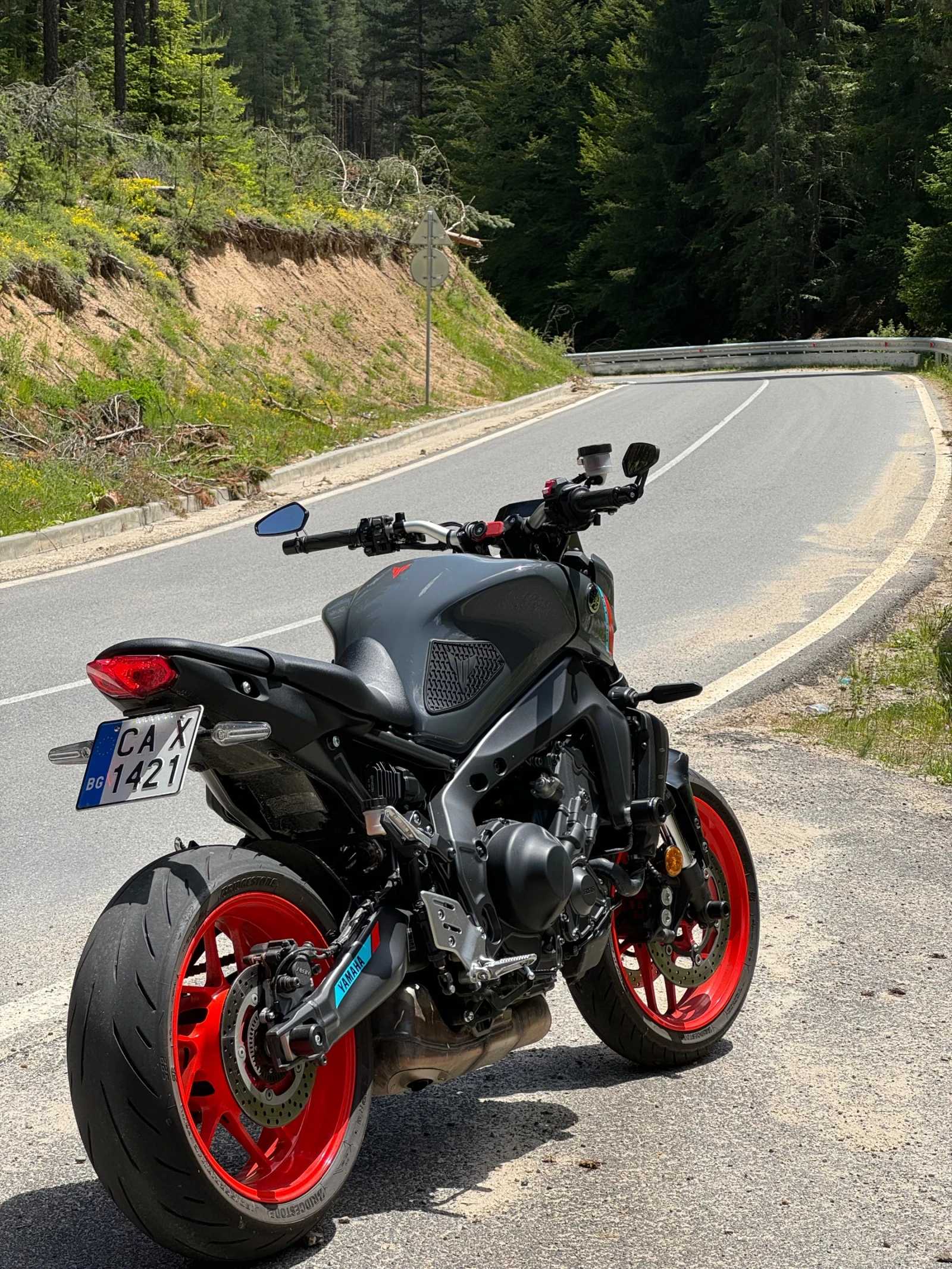 Yamaha Mt-09 2021 - Като Нов! - изображение 2