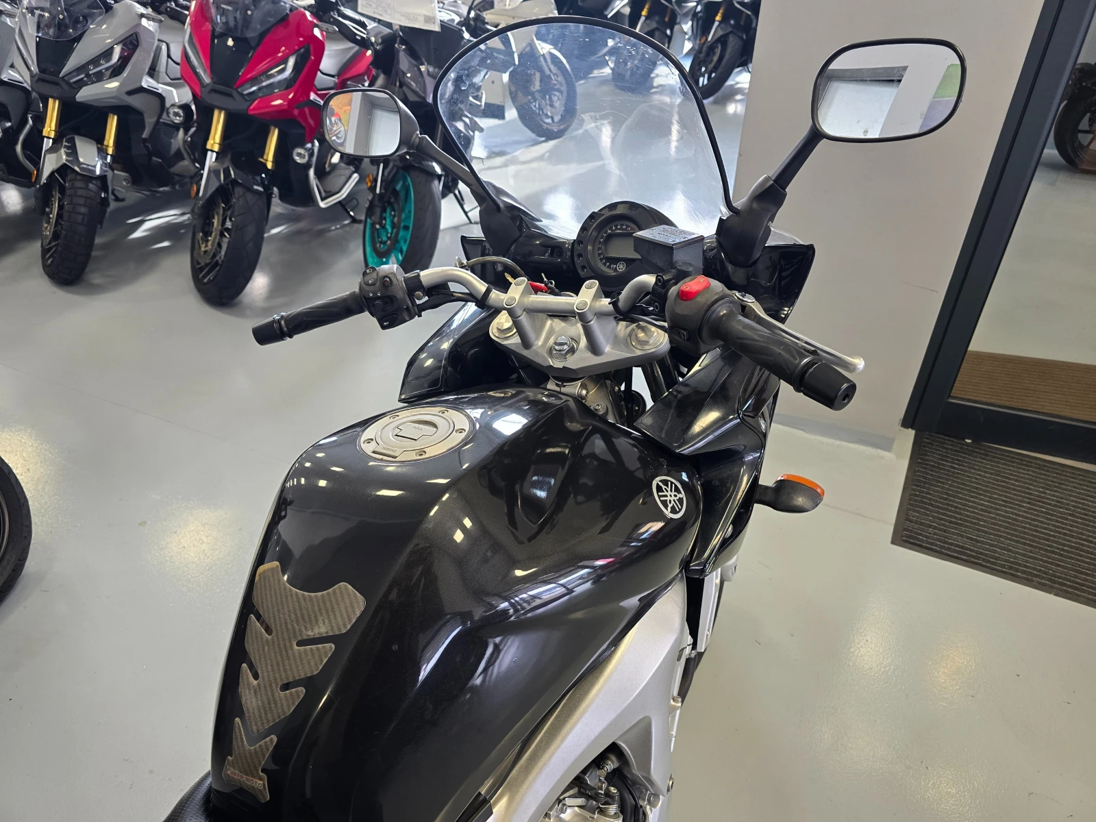 Yamaha Fazer 600ie, 98к.с., 2007г., снимка 8 - Мотоциклети и мототехника - 53951069