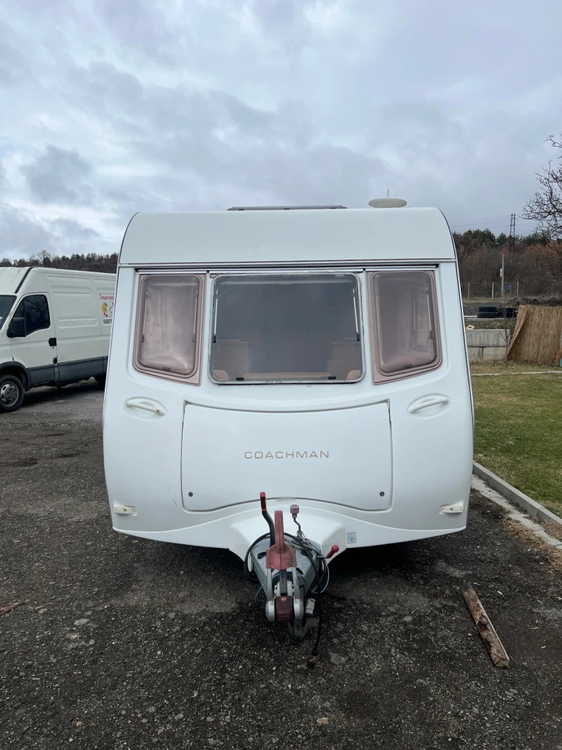 Каравана Coachmen Amara, снимка 7 - Каравани и кемпери - 52683513