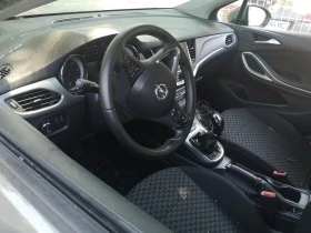 Opel Astra 1.6TDCI, снимка 2