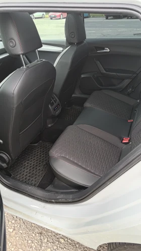 Seat Leon FR 204 к.с., Plug-in Hybrid, LED, Pano, * 98500 км - 49720 лв. - 24616801 9