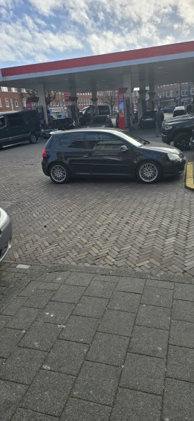 VW Golf | Mobile.bg    13
