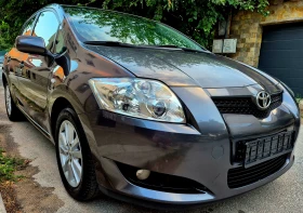     Toyota Auris 2.0
