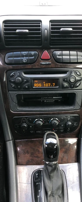 Mercedes-Benz C 220 - 1000 € / 1955.83 лв. - 38749469 6