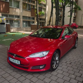 Tesla Model S P85 MCU2