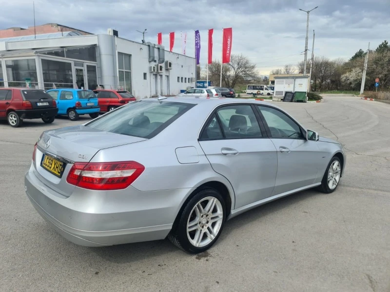 Mercedes-Benz E 250 CDI, снимка 5 - Автомобили и джипове - 47704739