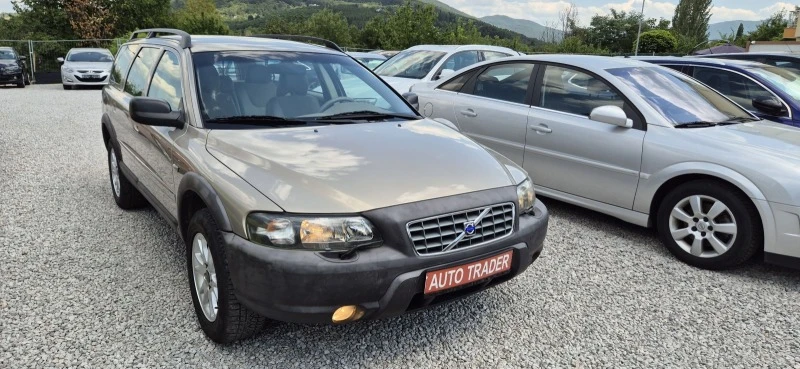 Volvo Xc70 2.5Т-210кс.4Х4, снимка 3 - Автомобили и джипове - 46734175