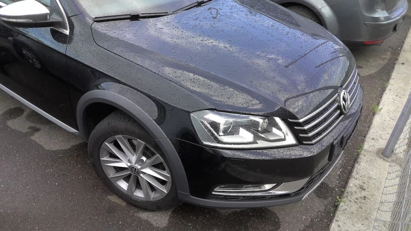 VW Passat Allrack 2.0tdi/177 DSG 4x4, снимка 1 - Автомобили и джипове - 49381280