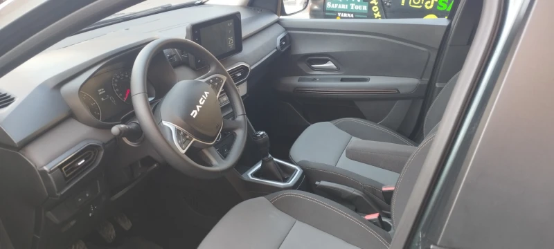 Dacia Sandero 1.0, снимка 12 - Автомобили и джипове - 49398694