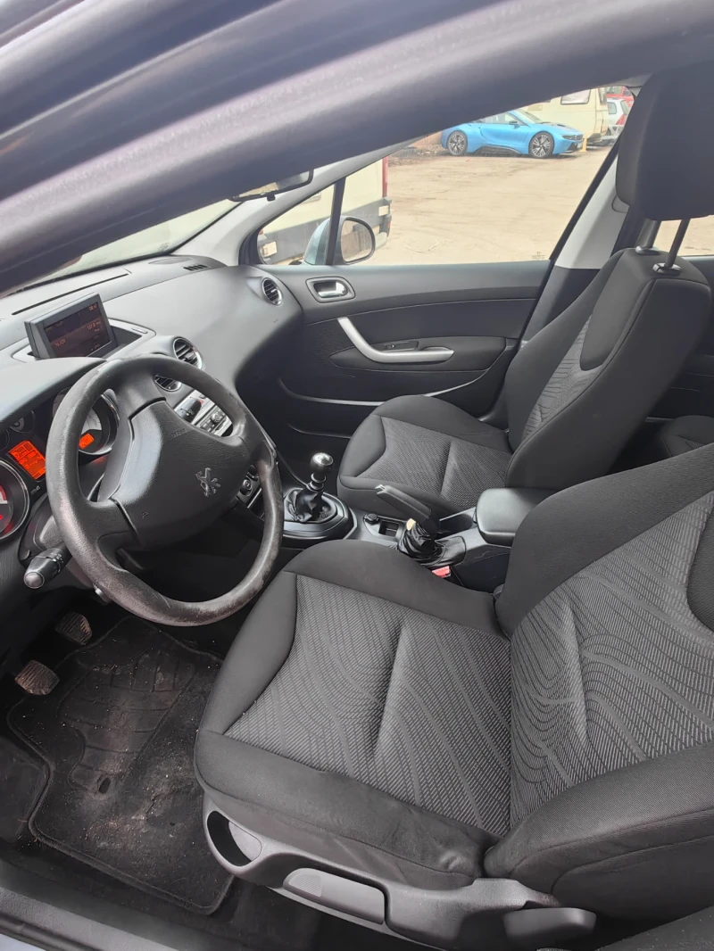 Peugeot 308 1.6 HDI, снимка 4 - Автомобили и джипове - 52338041