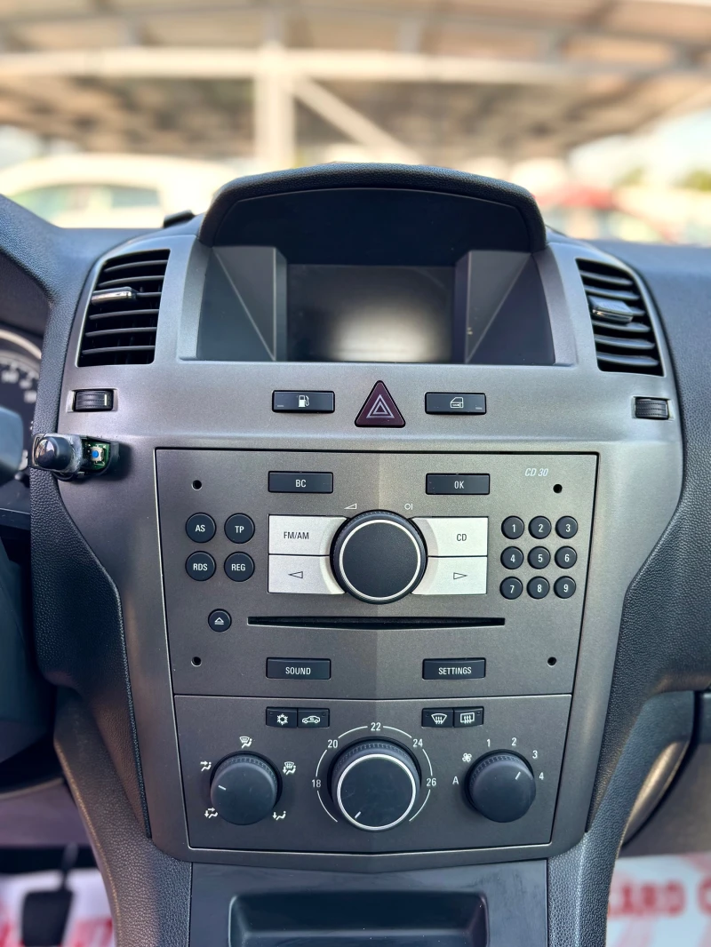 Opel Zafira, снимка 9 - Автомобили и джипове - 51213822