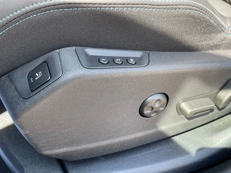 Peugeot 5008 7 места, Сrossway, Business, лимитиран модел, снимка 17 - Автомобили и джипове - 52727489