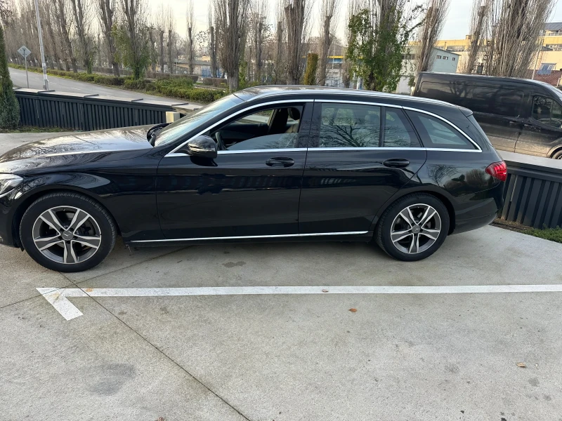 Mercedes-Benz C 220, снимка 3 - Автомобили и джипове - 52839257