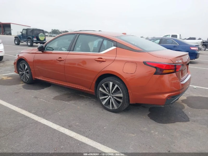 Nissan Altima 2.5L I-4 DI, DOHC, VVT, 182HP All Wheel Drive, снимка 8 - Автомобили и джипове - 53095631