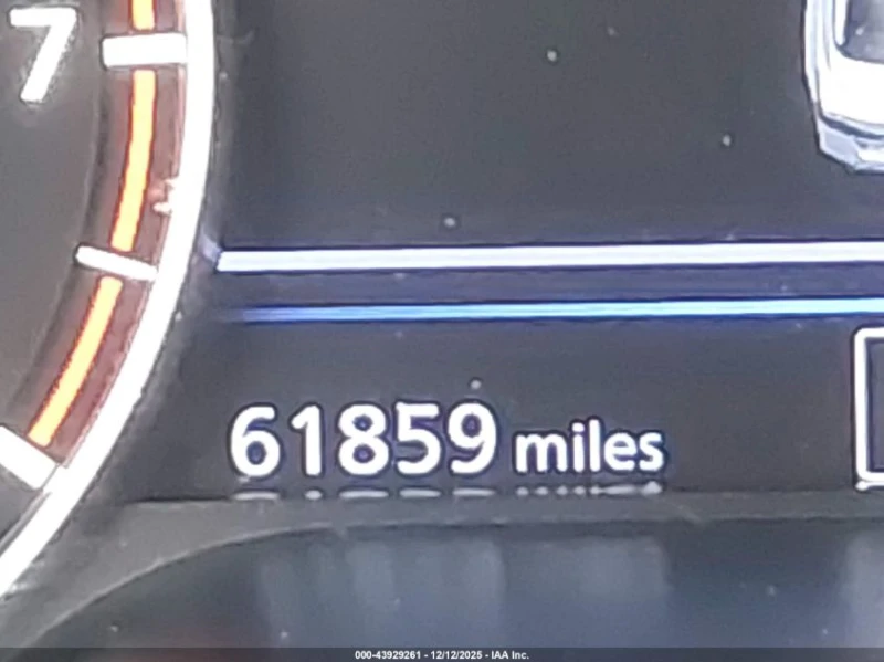 Nissan Altima 2.5L I-4 DI, DOHC, VVT, 182HP All Wheel Drive, снимка 7 - Автомобили и джипове - 53095631