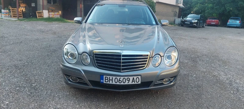 Mercedes-Benz E 280, снимка 2 - Автомобили и джипове - 53448311