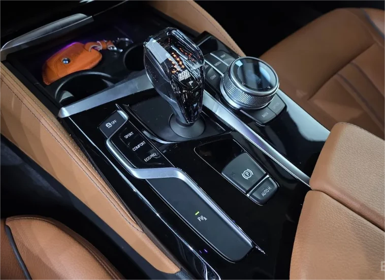 BMW 520 G30* Luxury* (Цена до БГ)  - изображение 9