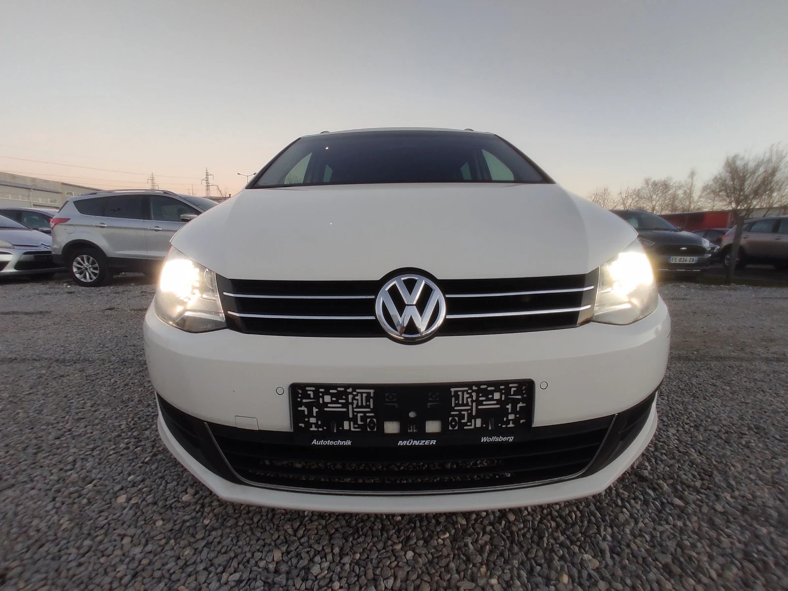 VW Sharan 2.0TDi/AUTOMATIC/140K.C./NAVi/LED - изображение 5