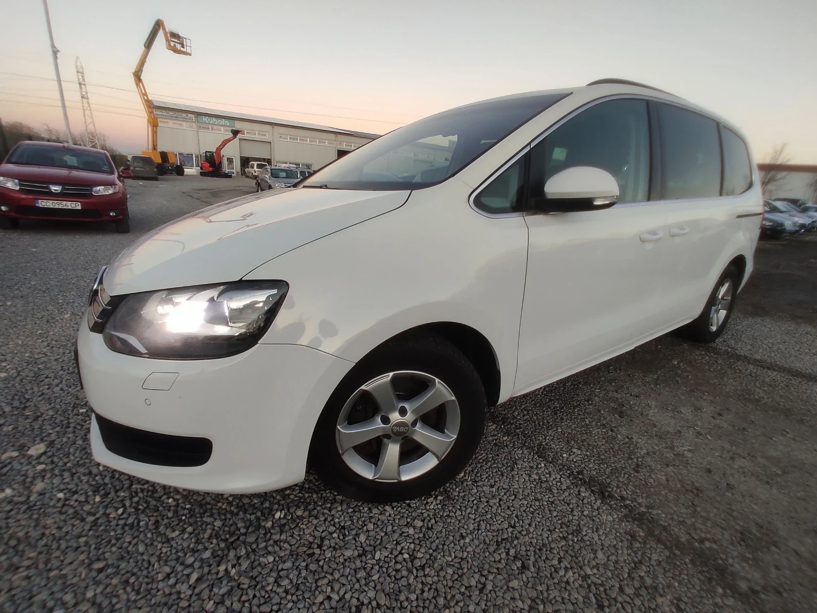 VW Sharan 2.0TDi/AUTOMATIC/140K.C./NAVi/LED - [1] 