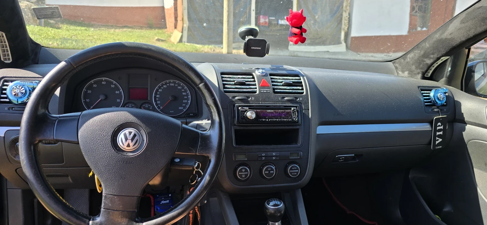 VW Golf  - изображение 9