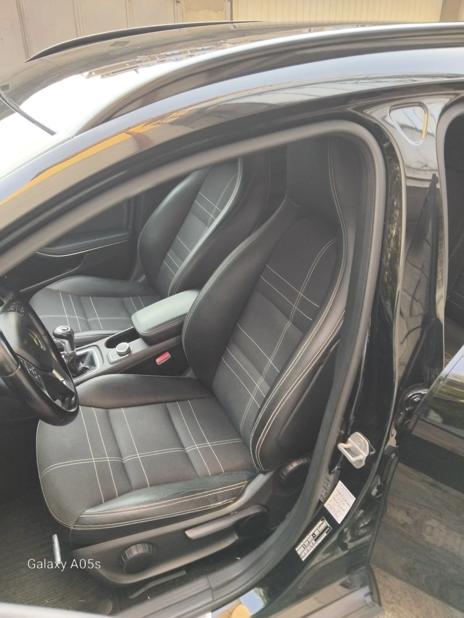 Mercedes-Benz CLA 200  - изображение 7