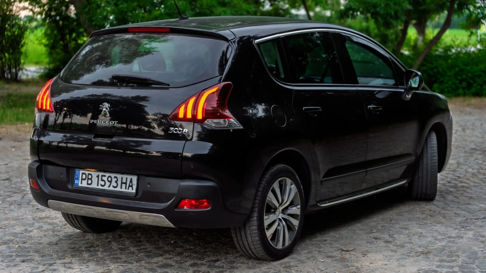 Peugeot 3008 1.6HDI, снимка 14 - Автомобили и джипове - 53706905
