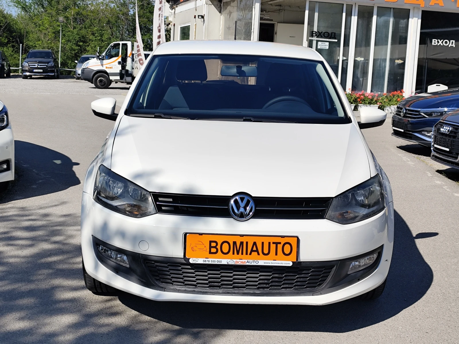 VW Polo 1.2i* EURO5A* KLIMA* 5 ВРАТИ* , снимка 2 - Автомобили и джипове - 54428192