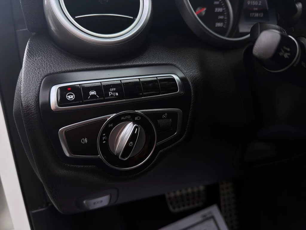 Mercedes-Benz C 400 4MATIC* BURMESTER* LANE ASSIST* ПАНО* КАМЕРА, снимка 15 - Автомобили и джипове - 54529070