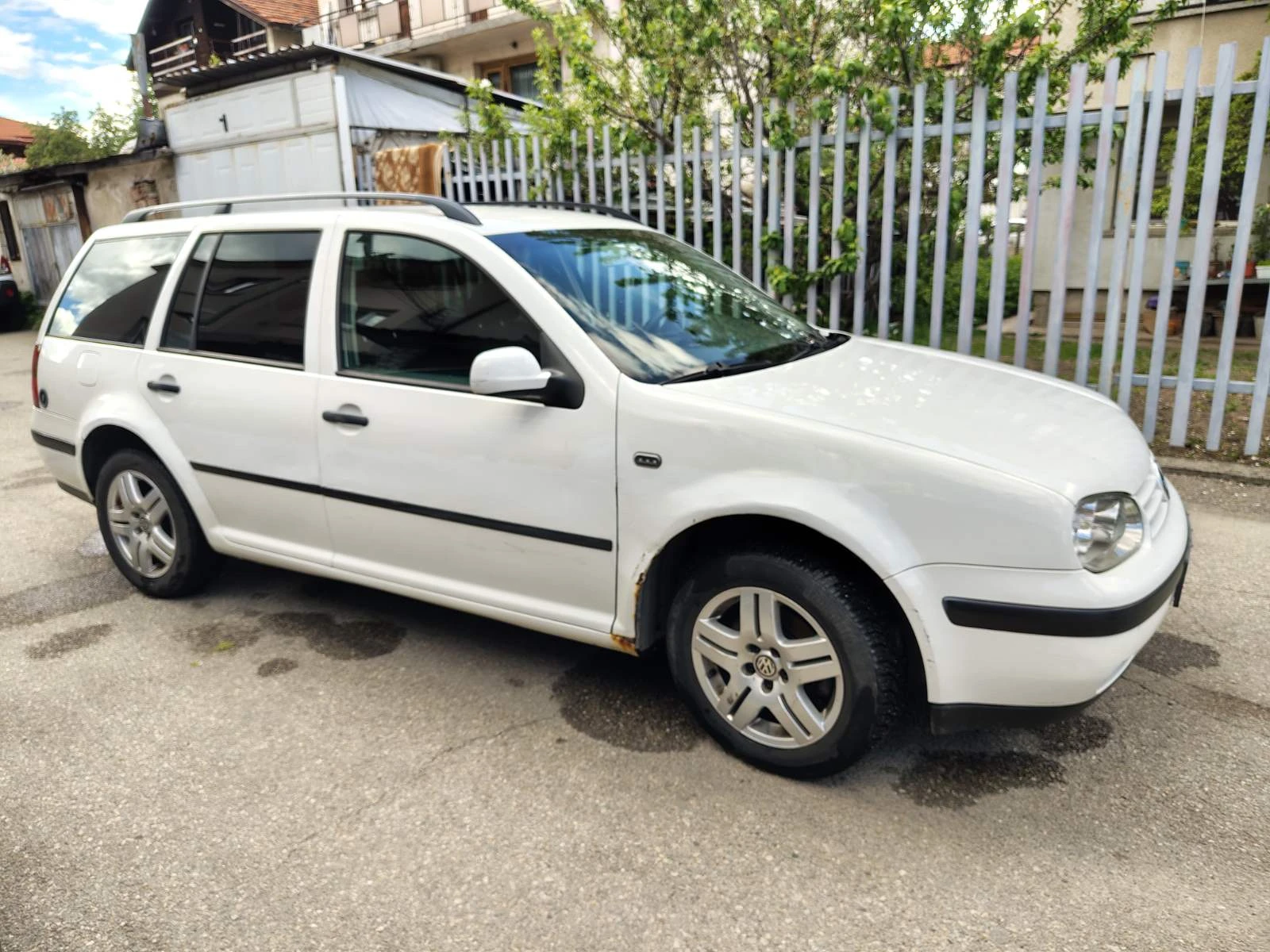 VW Golf 2.0 BI FUEL Метан, снимка 2 - Автомобили и джипове - 54579224