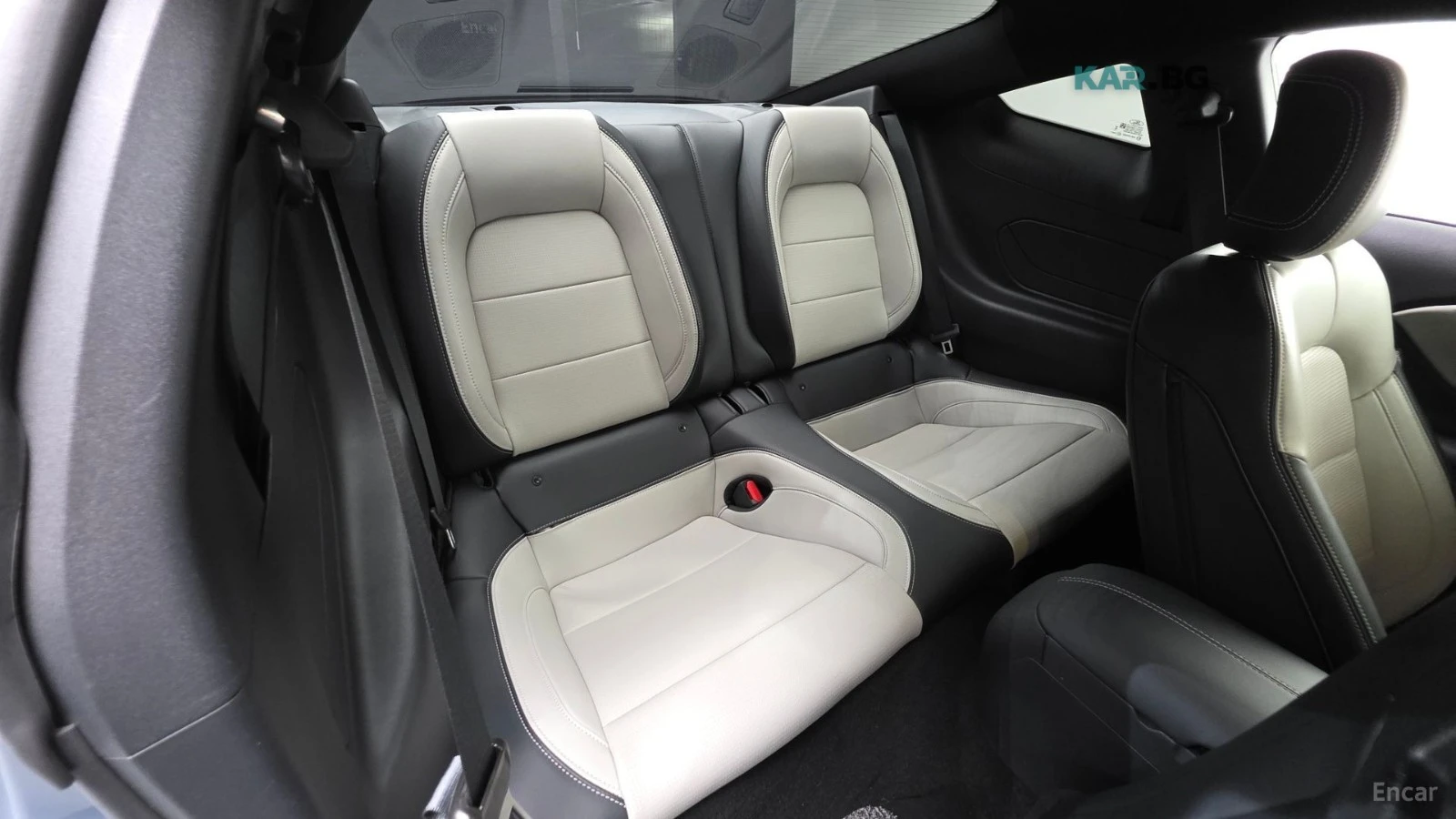 Ford Mustang * 2.3EcoBoost* PREMIUM* КОЖА* ПОДГРЕВ* ОБДУХВАНЕ* , снимка 11 - Автомобили и джипове - 54729210