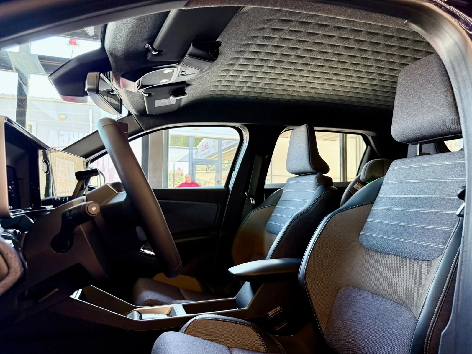 Renault 5 E Tech* Full* ГАРАНЦИОНЕН* ЛИЗИНГ , снимка 8 - Автомобили и джипове - 55493711