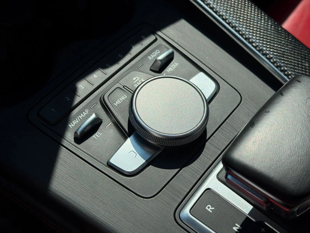 Audi S5 Technik Quattro* BANG & OLUFSEN* МАСАЖ* DISTRONIC*, снимка 10 - Автомобили и джипове - 55526535