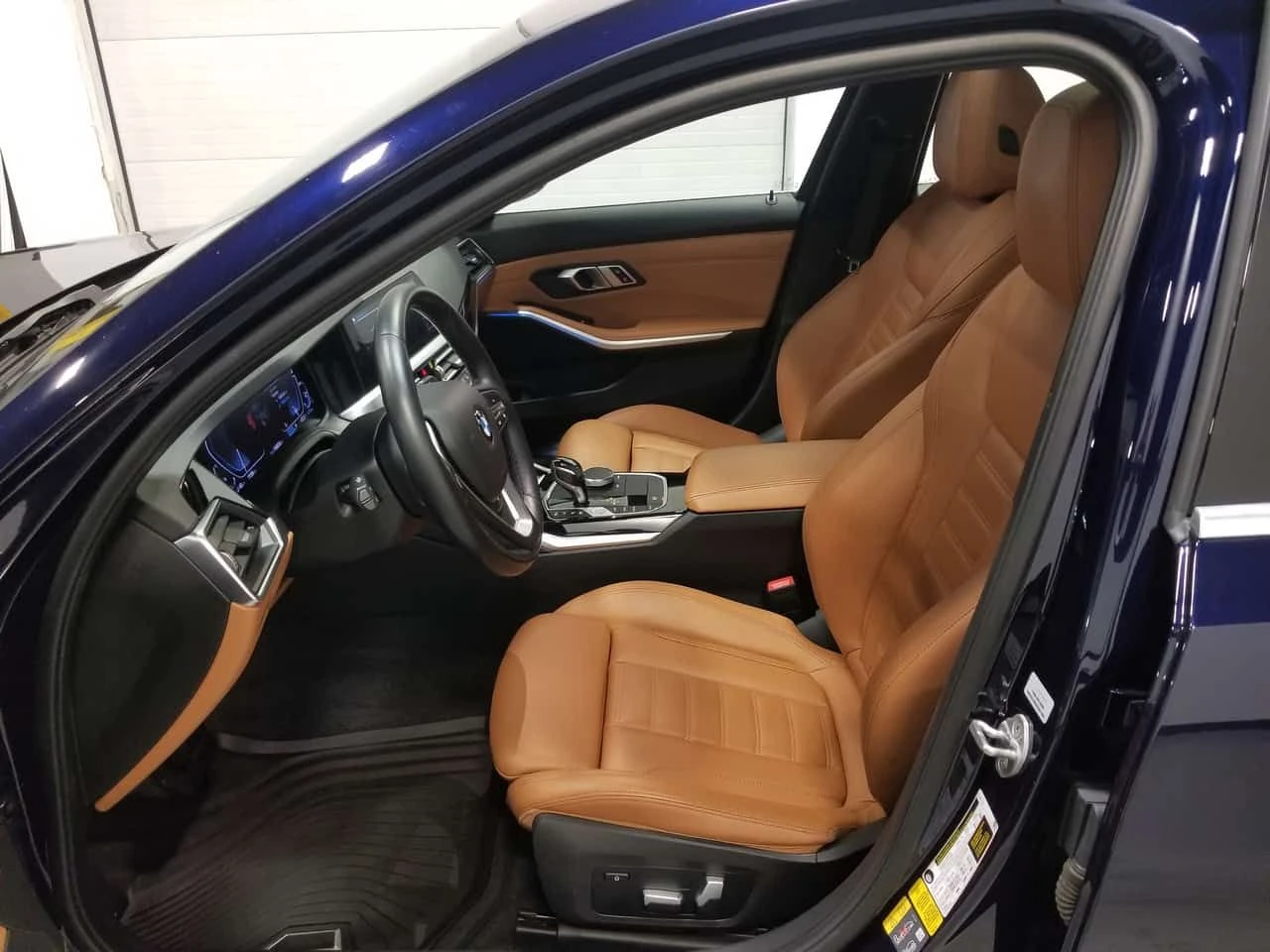 BMW 330 * xDrive * CARFAX * ОПЦИЯ ЗА ФИНАНСИРАНЕ, снимка 5 - Автомобили и джипове - 55548063