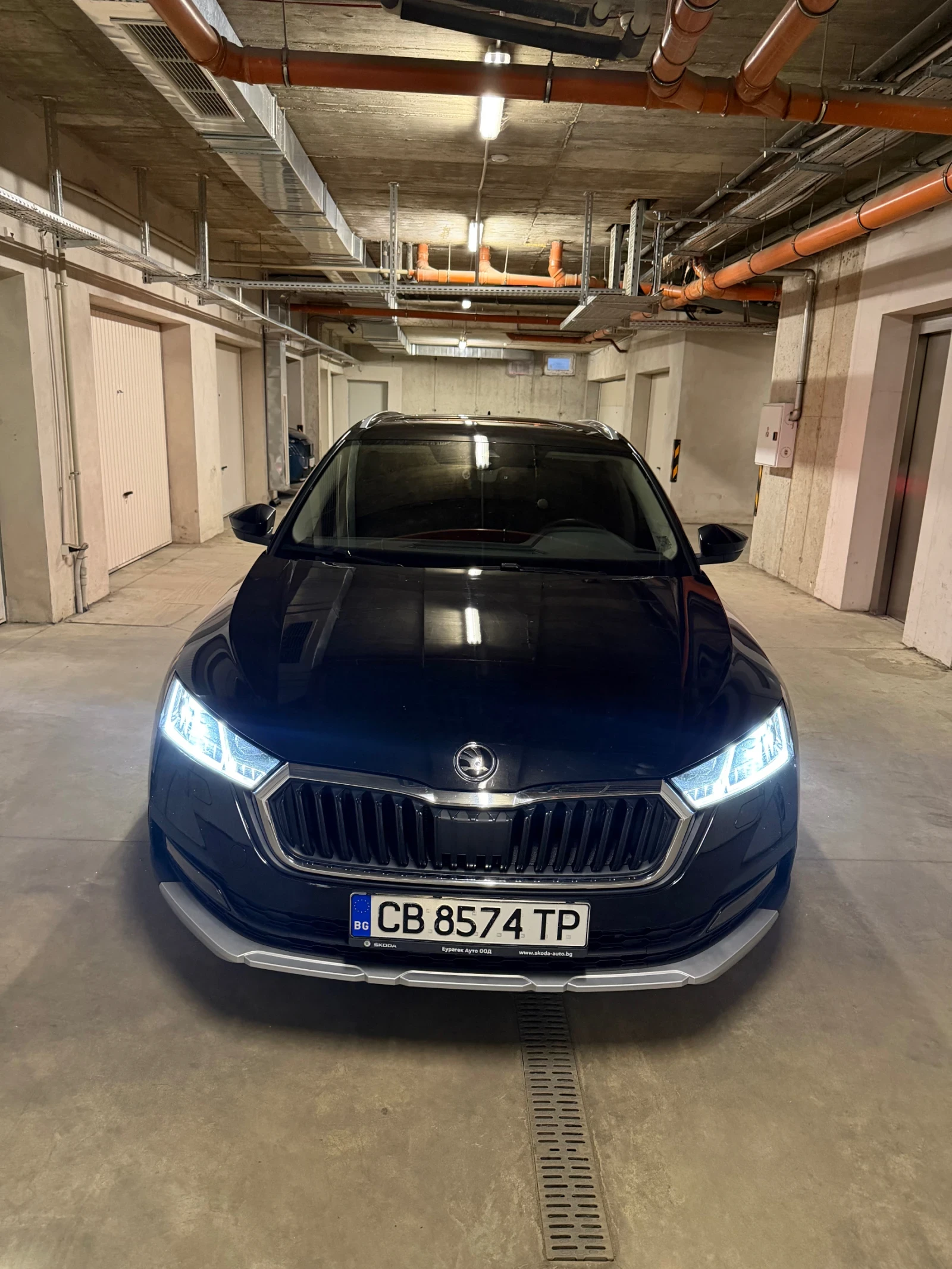Skoda Octavia 4x4 | Scout | MATRIX | ГАРАНЦИЯ | MASSAGE, снимка 2 - Автомобили и джипове - 55586787