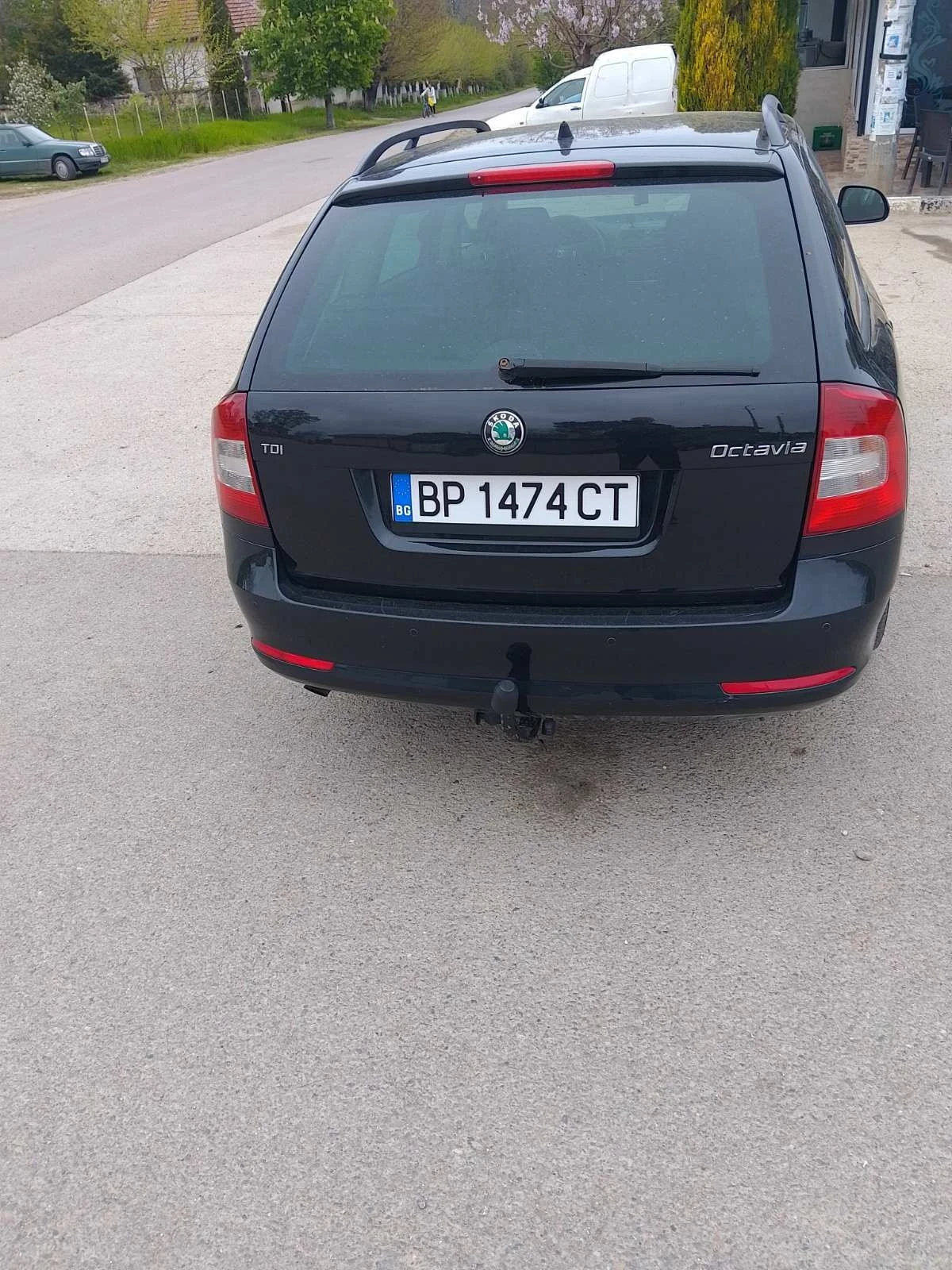 Skoda Octavia 1, 6 TDi, снимка 7 - Автомобили и джипове - 55935390
