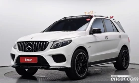 Mercedes-Benz GLE GLE350 d 4MATIC, снимка 1
