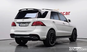 Mercedes-Benz GLE GLE350 d 4MATIC, снимка 2