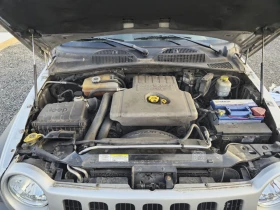 Jeep Cherokee Топ състояние, снимка 16