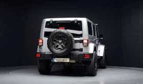 Jeep Wrangler 4Х4 * КОЖА * ПОДГРЕВИ * КАМЕРА | Auto.bg — изображение 2