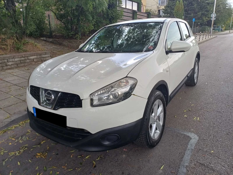 Nissan Qashqai 1.5 dci, снимка 1 - Автомобили и джипове - 47627660