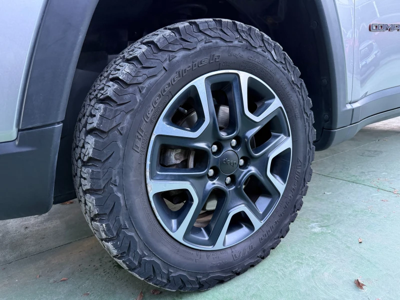 Jeep Compass TRAILHAWK, снимка 17 - Автомобили и джипове - 52446473