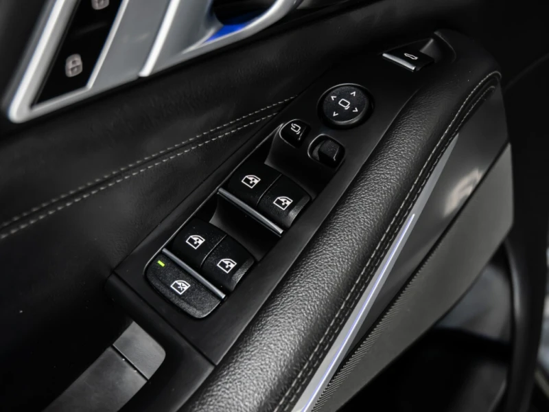 BMW X5 * xDrive40i M SPORТ * ЦЕНА ДО БЪЛГАРИЯ* , снимка 12 - Автомобили и джипове - 52868711