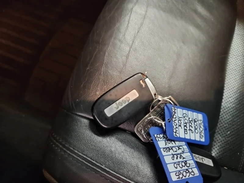 Jeep Grand cherokee * Limited X 4x4 * CARFAX * ЦЕНА ДО БГ, снимка 14 - Автомобили и джипове - 53342750